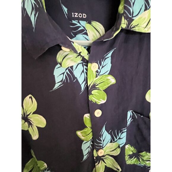 Izod Men's Hawaiian Shirt M SILK Short Sleeve Washable Resort Retro casual - Picture 2 of 4